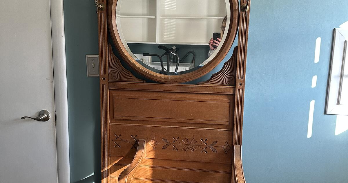 Vintage Entry Cabinet With Seat And Drawer For In Richfield Oh