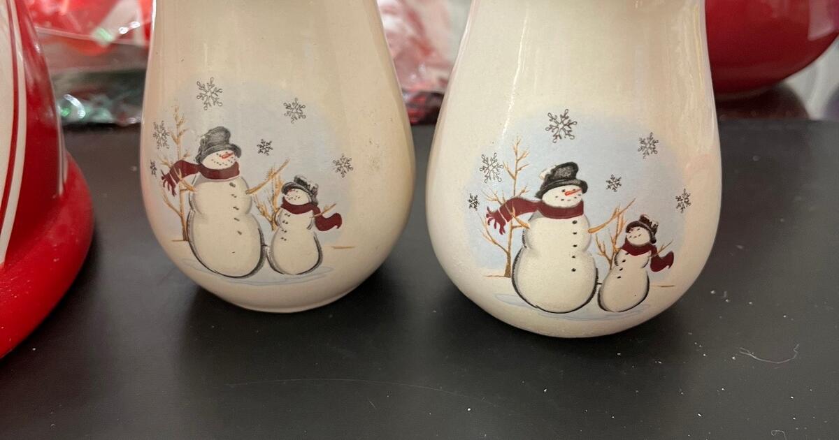 pending-pick-up-miscellaneous-christmas-things