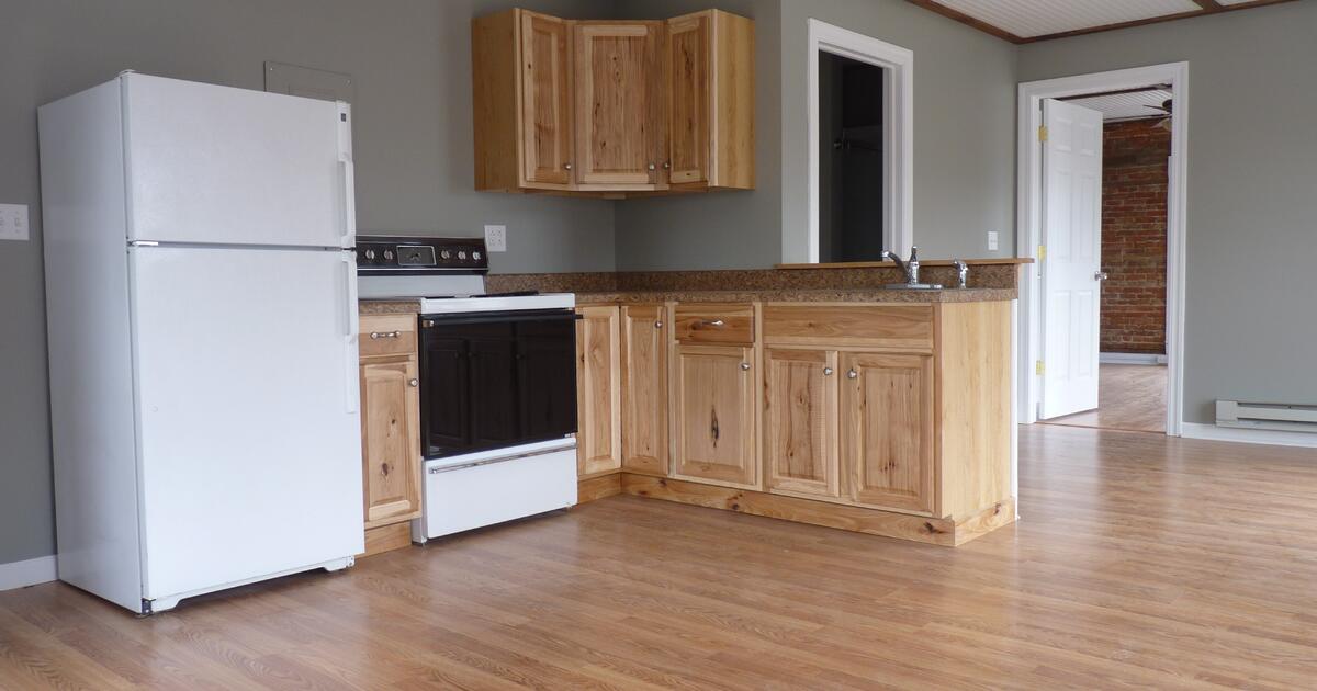 One Bedroom Apartment Available Now for Rent at 1 North Main St