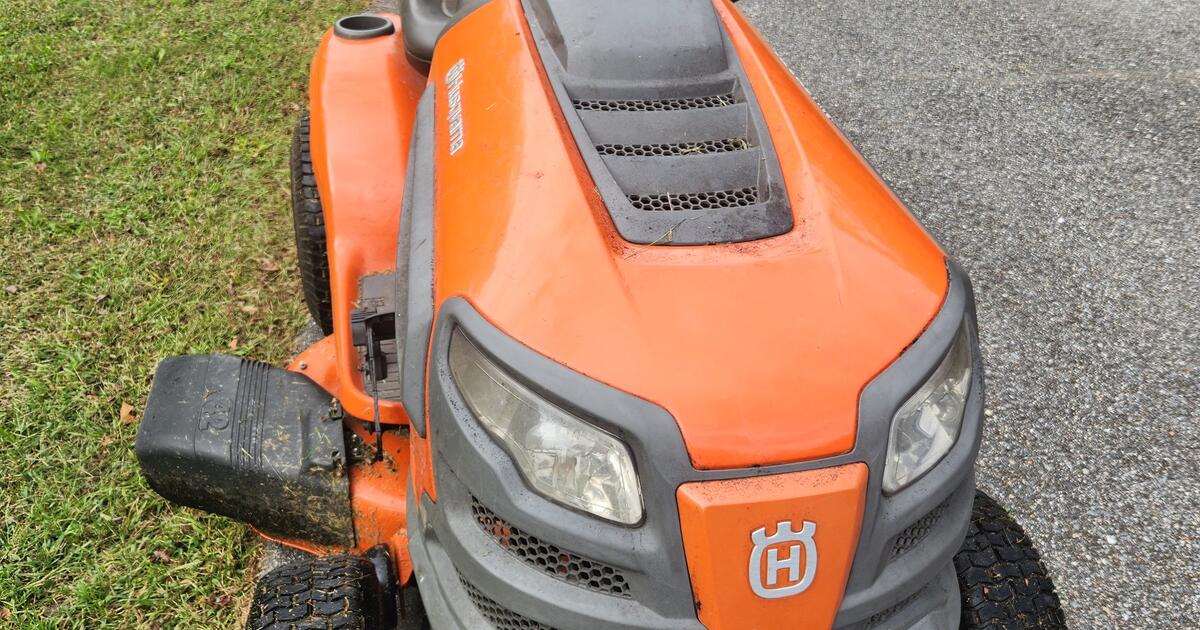 Husqvarna Compact Riding Yard Tractor Mower for $800 in Davidsonville ...