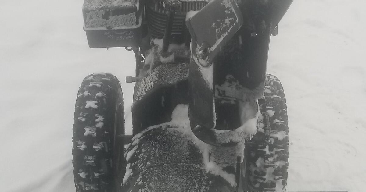 Snow Blower for 700 in Anchorage, AK For Sale & Free — Nextdoor