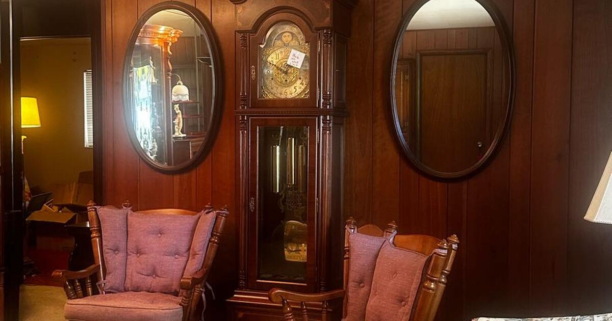 Estate Furniture Sale Open House Best Offers, Cash, Credit / Debit