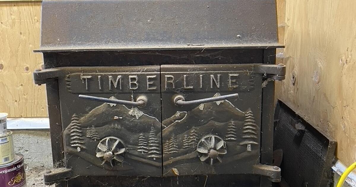 Timberline Wood Burning Stove for Free in Nordland, WA For Sale