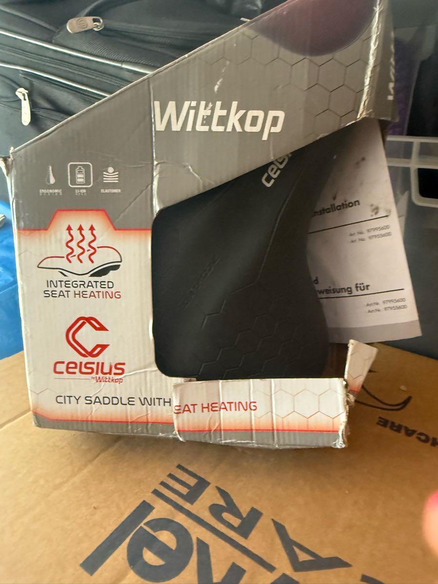Wittkop City Saddle With Seat Heating For £15 In Sittingbourne
