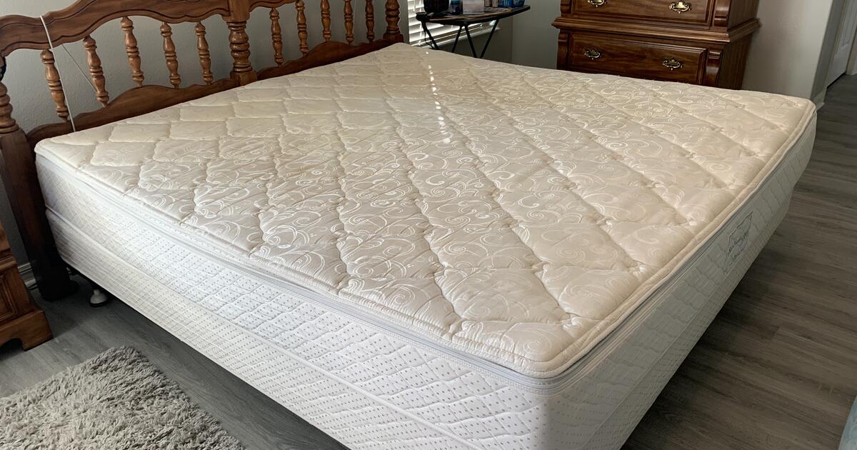 Select Comfort Sleep Number bed for $350 in The Villages, FL | Finds ...