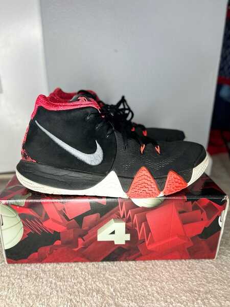 Nike Kyrie 4 Think 16 Used Size 9.5 For 54 In Alex ria VA