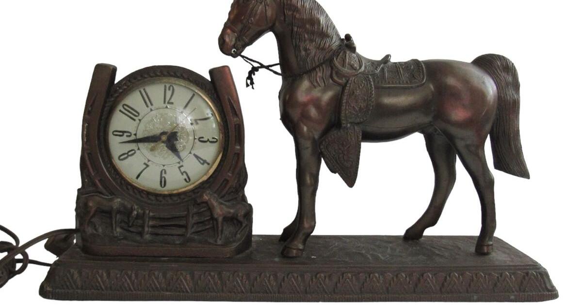 Vintage Horse Mantle Clock Lanshire for 30 in Quincy, MA For Sale