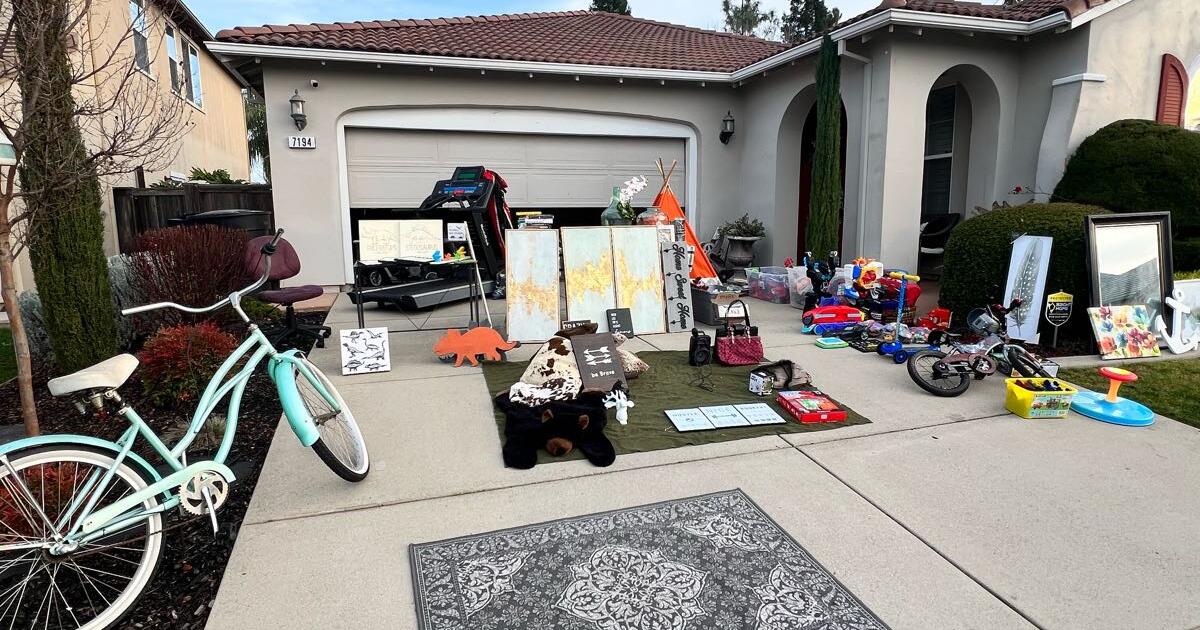 Yard Sale Today 1 27 24 In Roseville CA For Sale Free Nextdoor   8c977975d9666edaaa1f9079646f86b9 .crop1200x630 