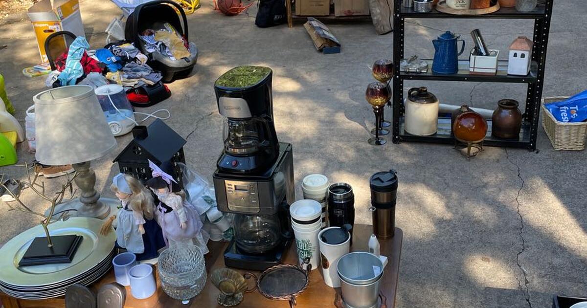 FREE! Garage sale leftovers. for Free in Tyler, TX Finds — Nextdoor