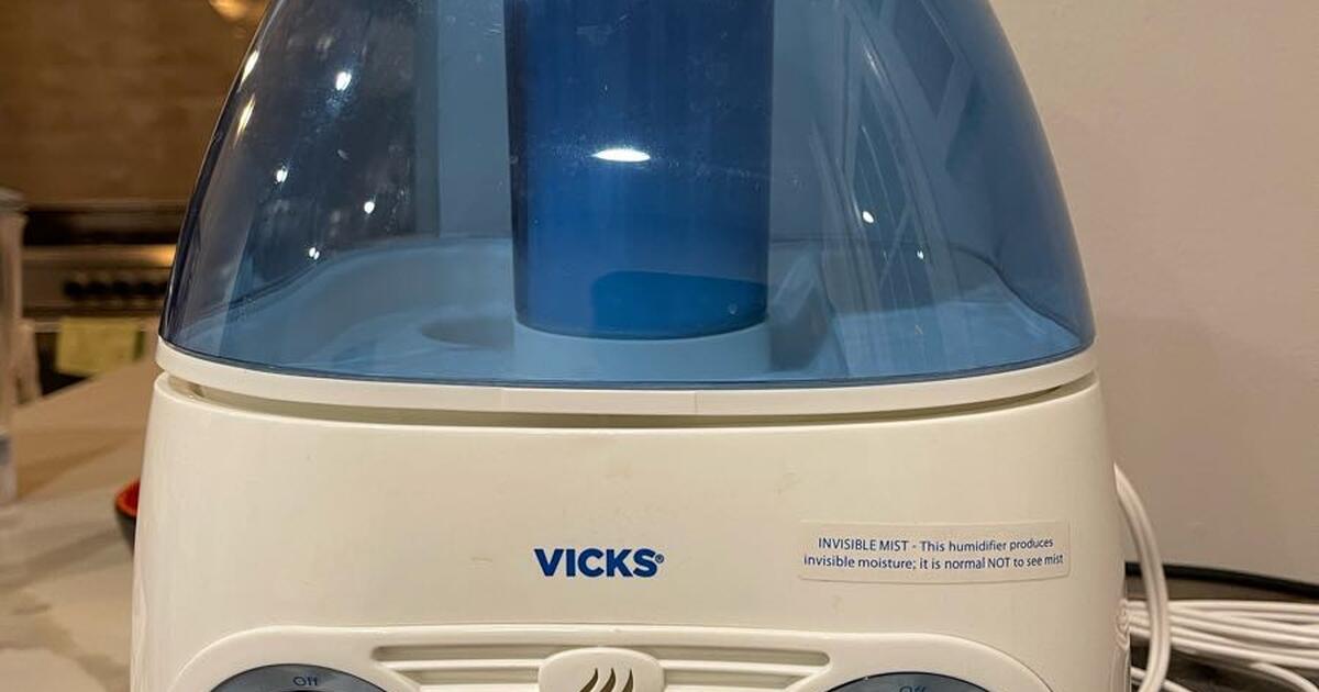 Vicks humidifier for 15 in Warren, NJ For Sale & Free — Nextdoor