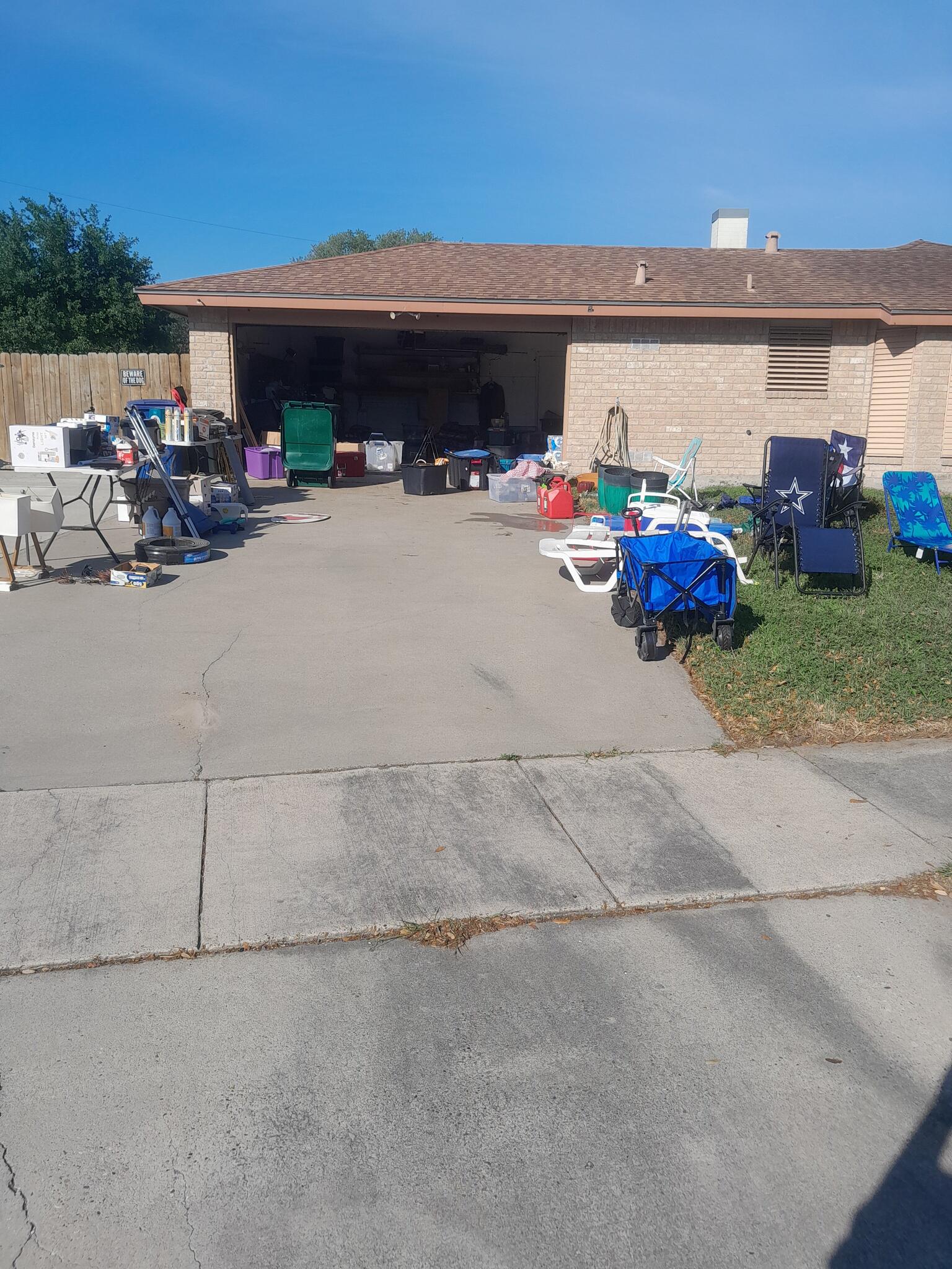 Garage Sale 4109 Fonvilla Crl for $1 in Corpus Christi, TX | For Sale ...