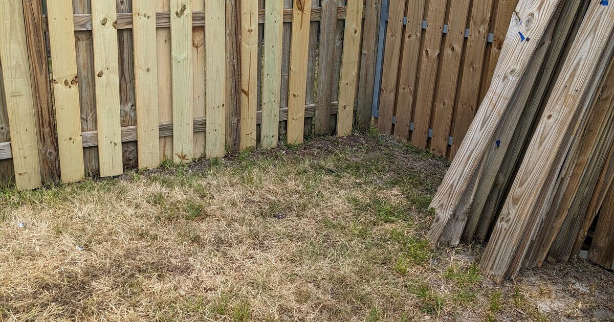 Pickets Used for Free in Plantation, FL For Sale & Free — Nextdoor