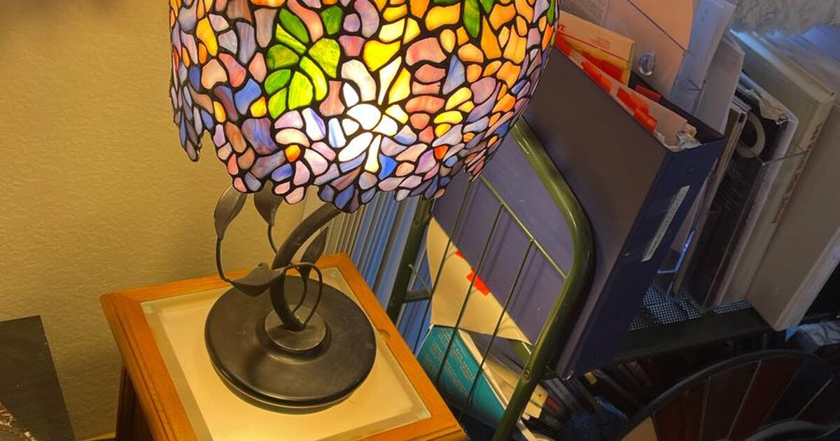Stained Glass Lamp and Matching Lighted Stained Glass Lamp Stand for
