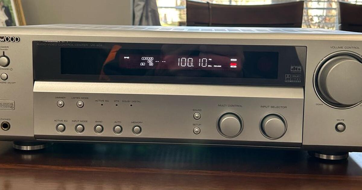 Kenwood VR804 Audio Video Control Center for 79 in Lexington, KY For