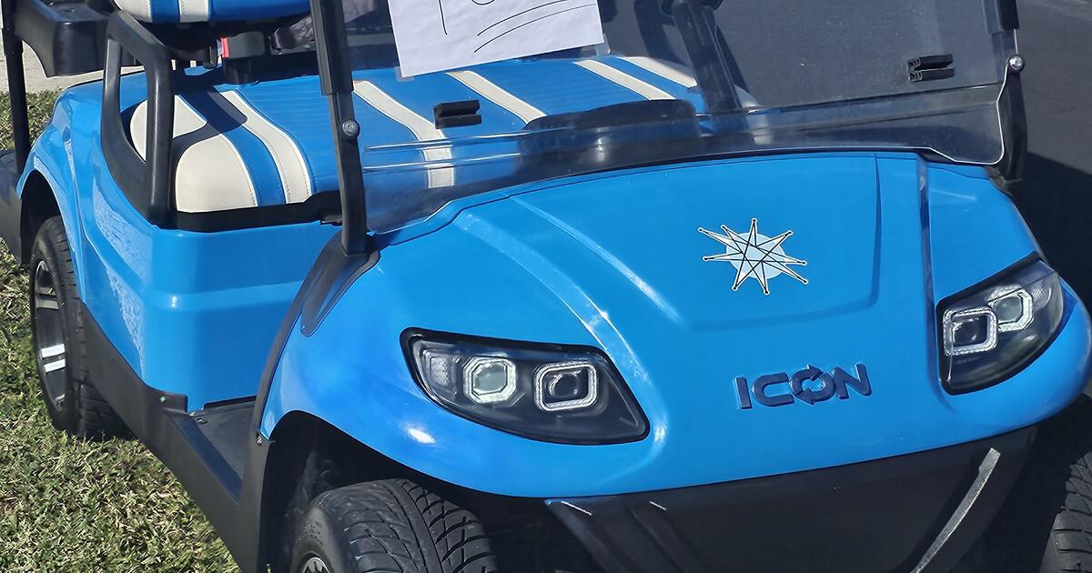 2021 ICON i40 Caribbean Blue and White Golf Cart 48v for 7000 in