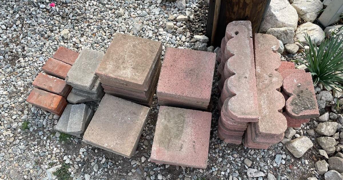 Free Pavers Edgers And Bricks For Free In La Crescenta CA For Sale free-pavers-edgers-and-bricks-for-free-in-la-crescenta-ca-for-sale
