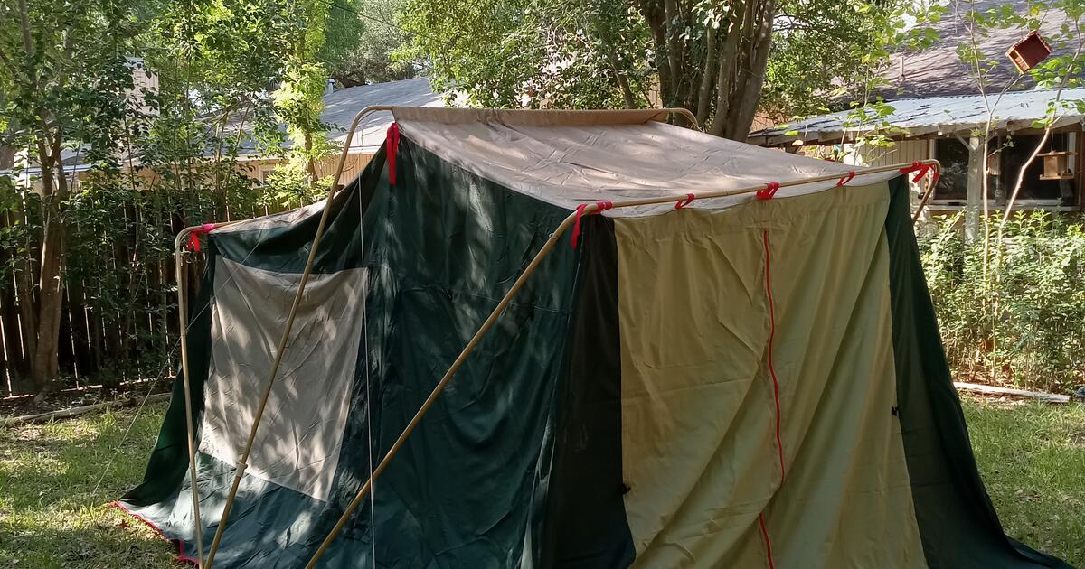 Large Coleman Tent Camping Kit Collection for 155 in San Antonio, TX