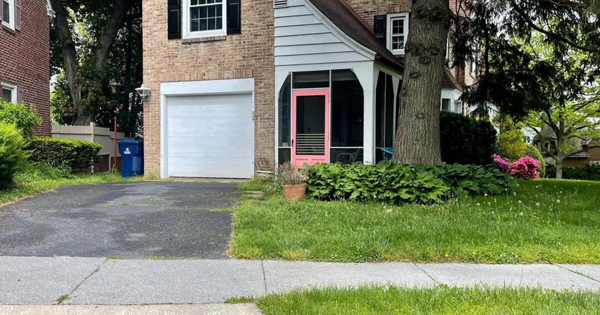 Rental property in Lincoln park pa for 2400 in Reading, PA For Sale