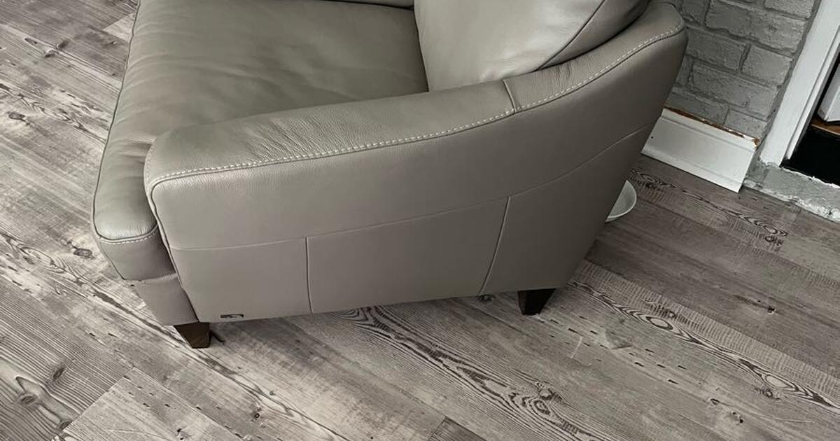 Natuzzi Leather Chair for Free in Holly Springs, NC For Sale & Free