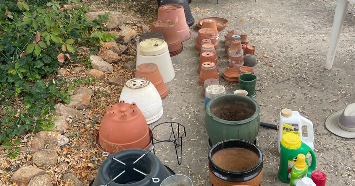 Free! Pots, patio furniture, and more for Free in Longmont, CO For