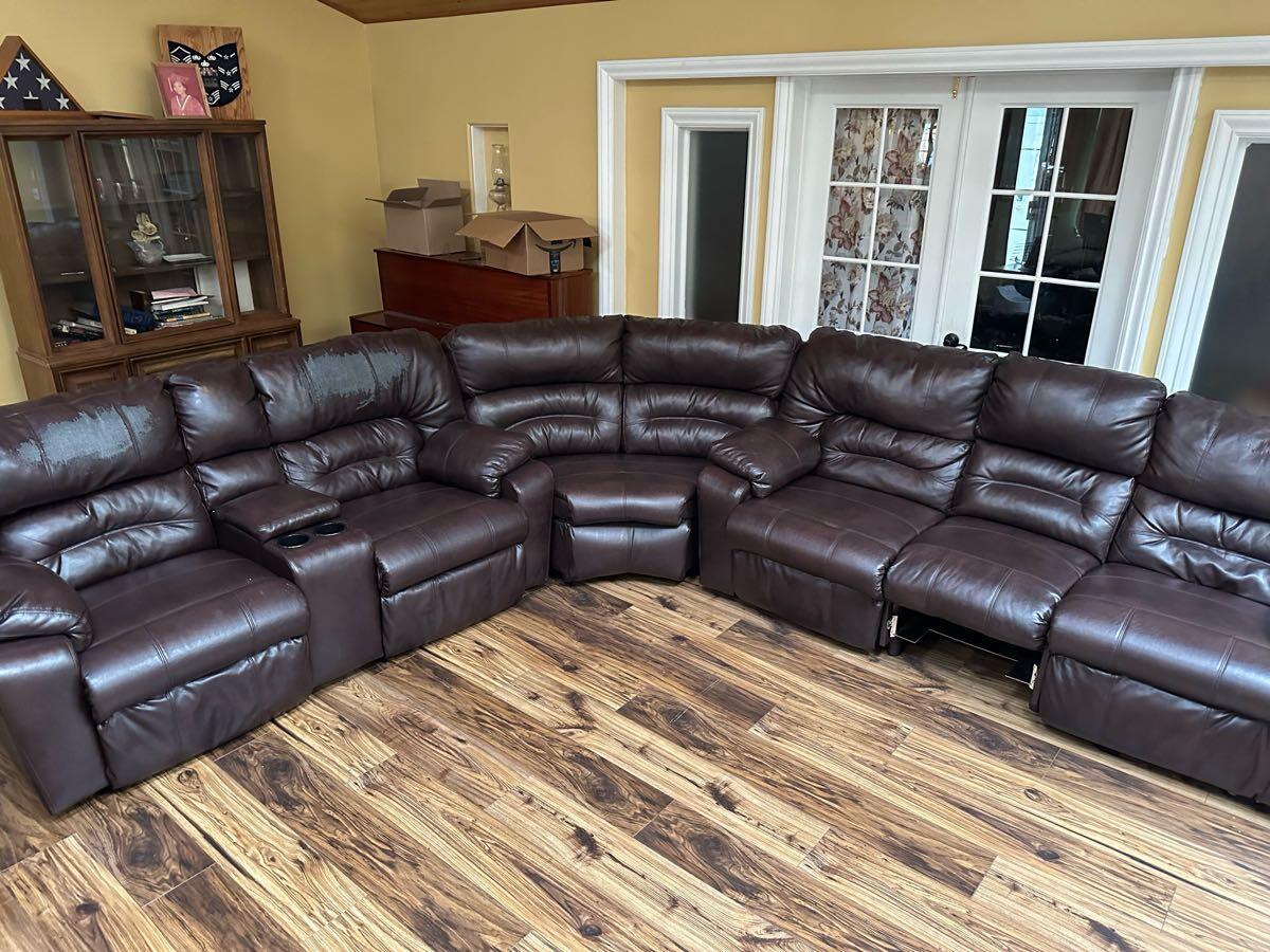 Large Sectional with FOUR Recliners for 500 in Las Vegas, NV For