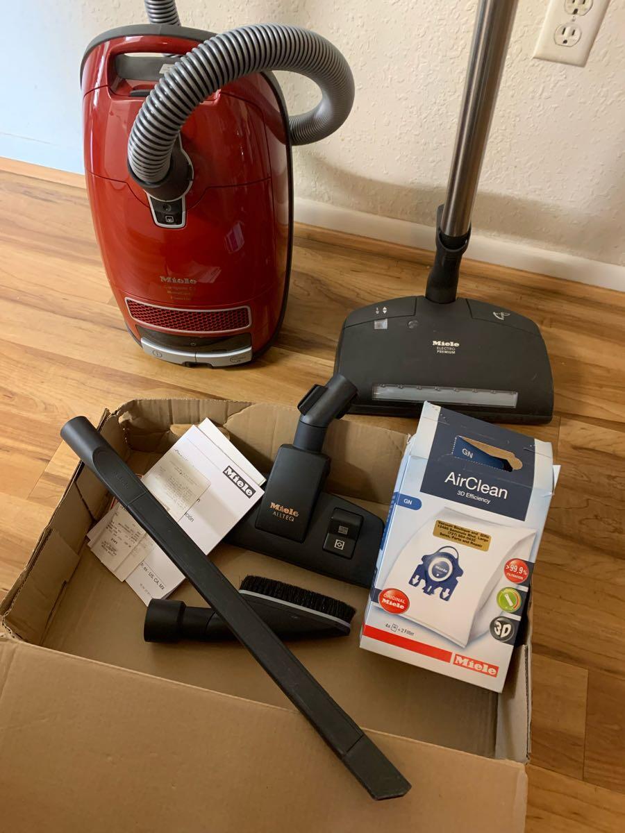 Miele Complete C3 Home Care Power Plus Vacuum 395 obo. for 395 in