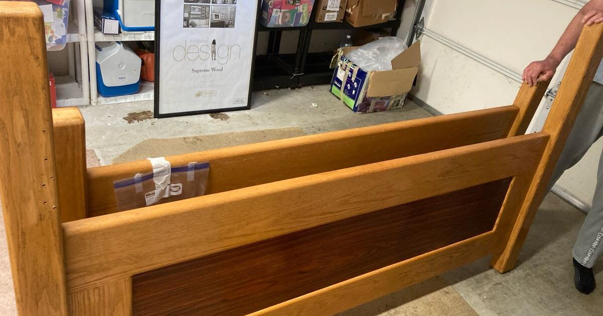 King size head board footboard and side rails and bed frame for 30 in