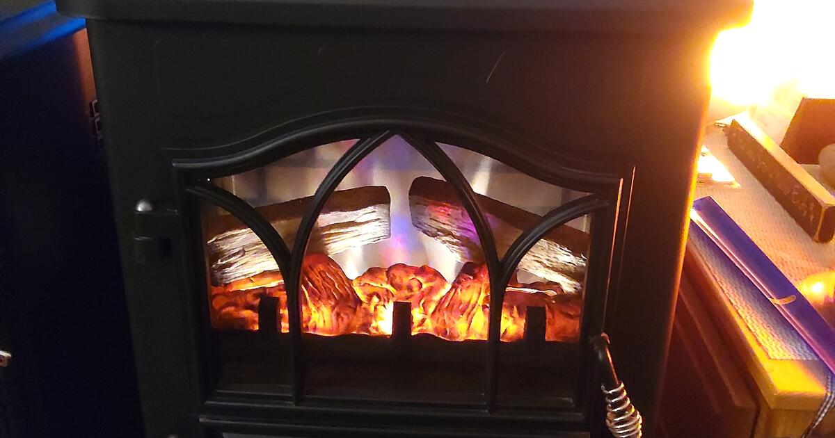Electric Fireplaces for 50 in Stanwood, WA For Sale & Free — Nextdoor