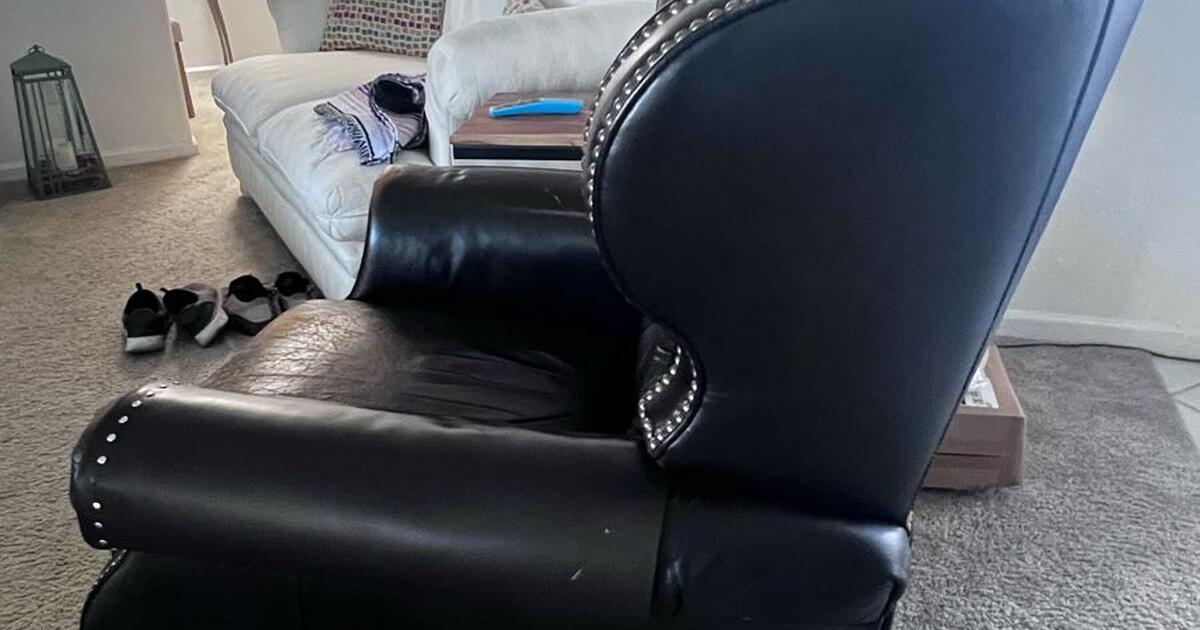 FREE Leather Recliner for Free in Scottsdale, AZ For Sale & Free