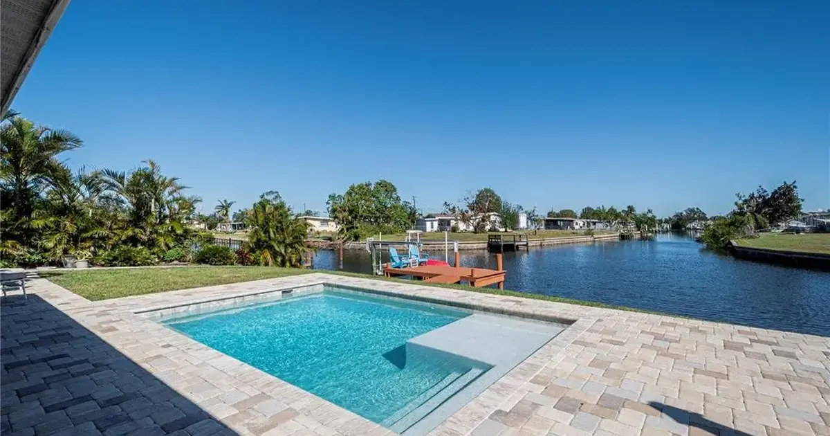 Canal Pool Home Seasonal Rental Dec 2023 and Jan 2024 Availability