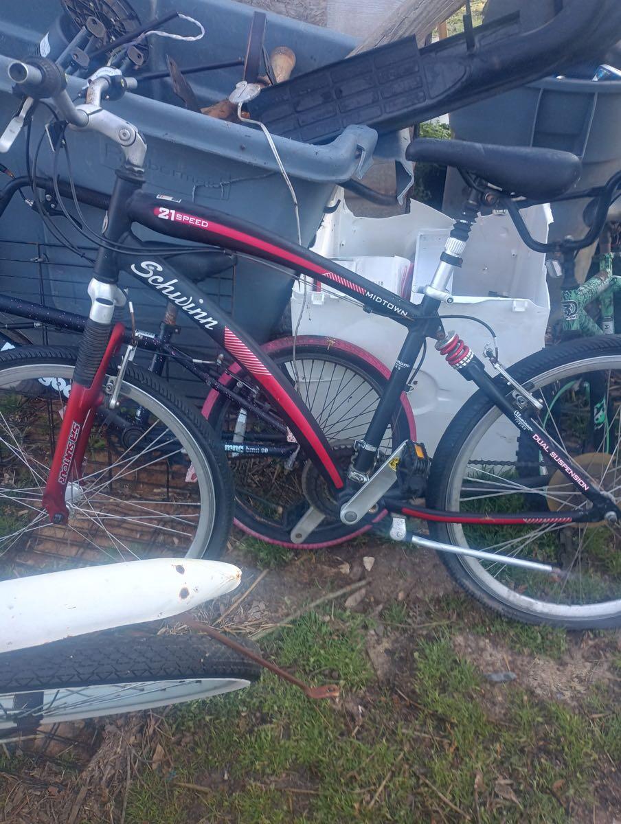 Schwinn 21-Speed Bicycle