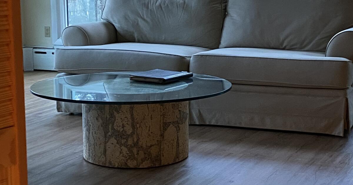 FREE Couch for Free in Saco, ME For Sale & Free — Nextdoor