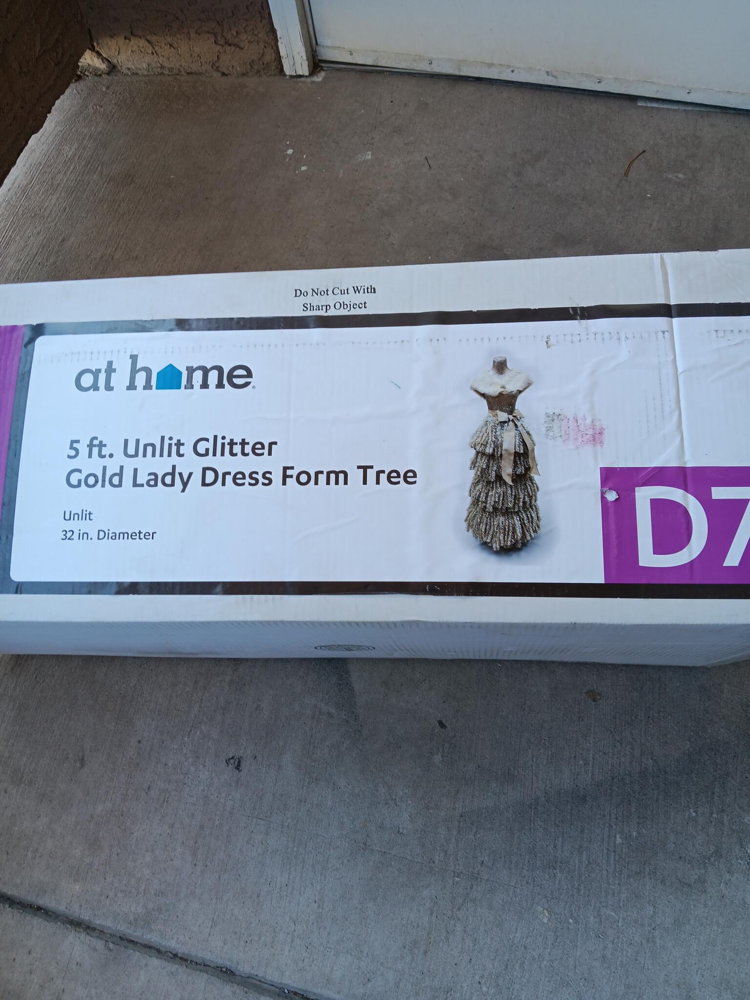 5 Ft. Unlit Glitter Gold Lady Dress Form Tree For $50 In Albuquerque, NM |  For Sale & Free  Nextdoor