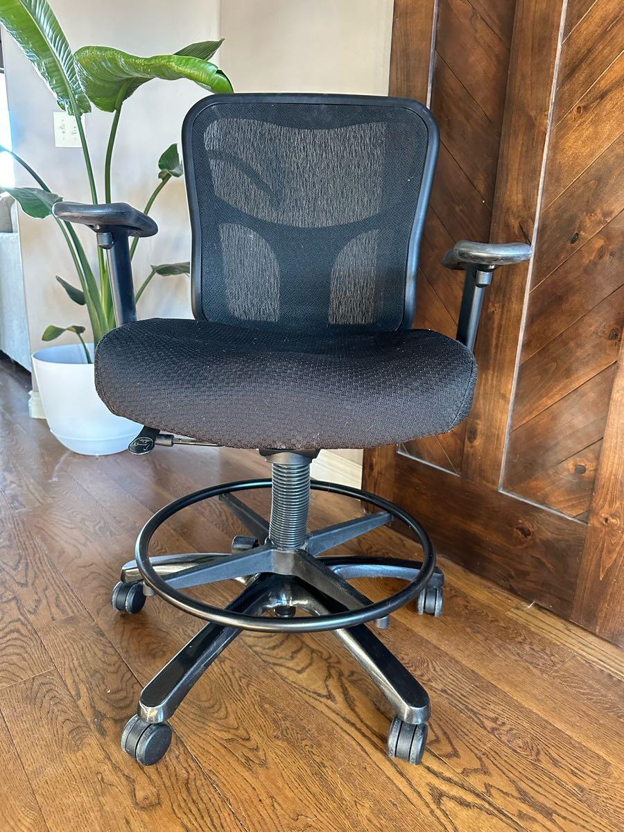 Sale pending—TempurPedic Mesh Back Drafting Stool / Office Chair for