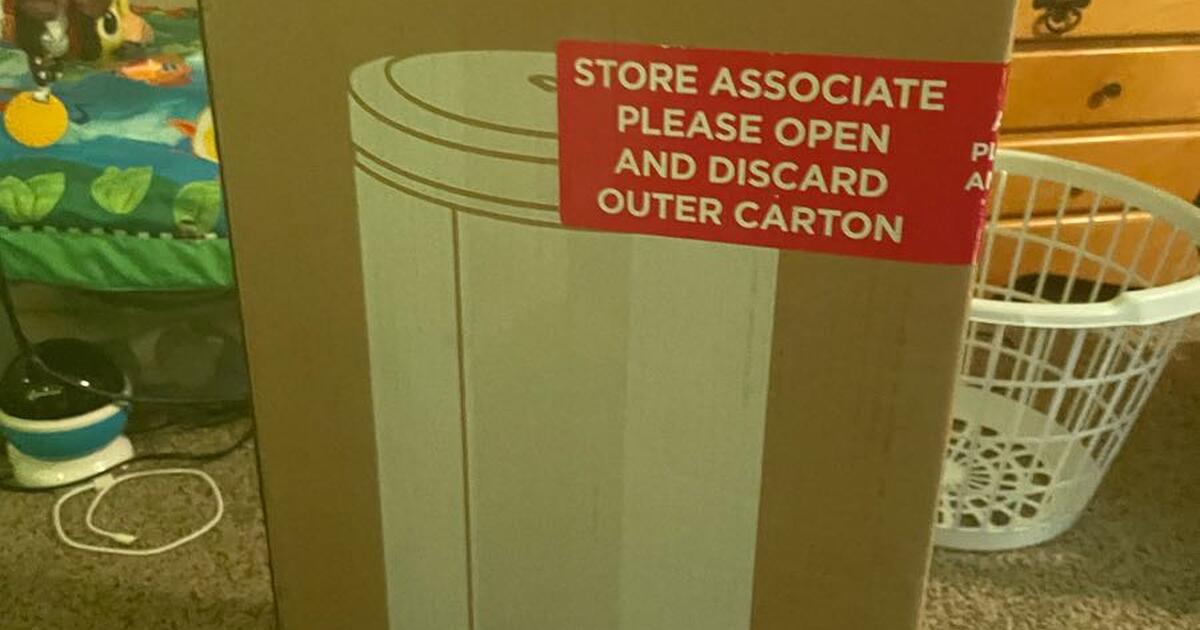 uv munchkin diaper pail for 100 in St. Charles, MO Finds — Nextdoor