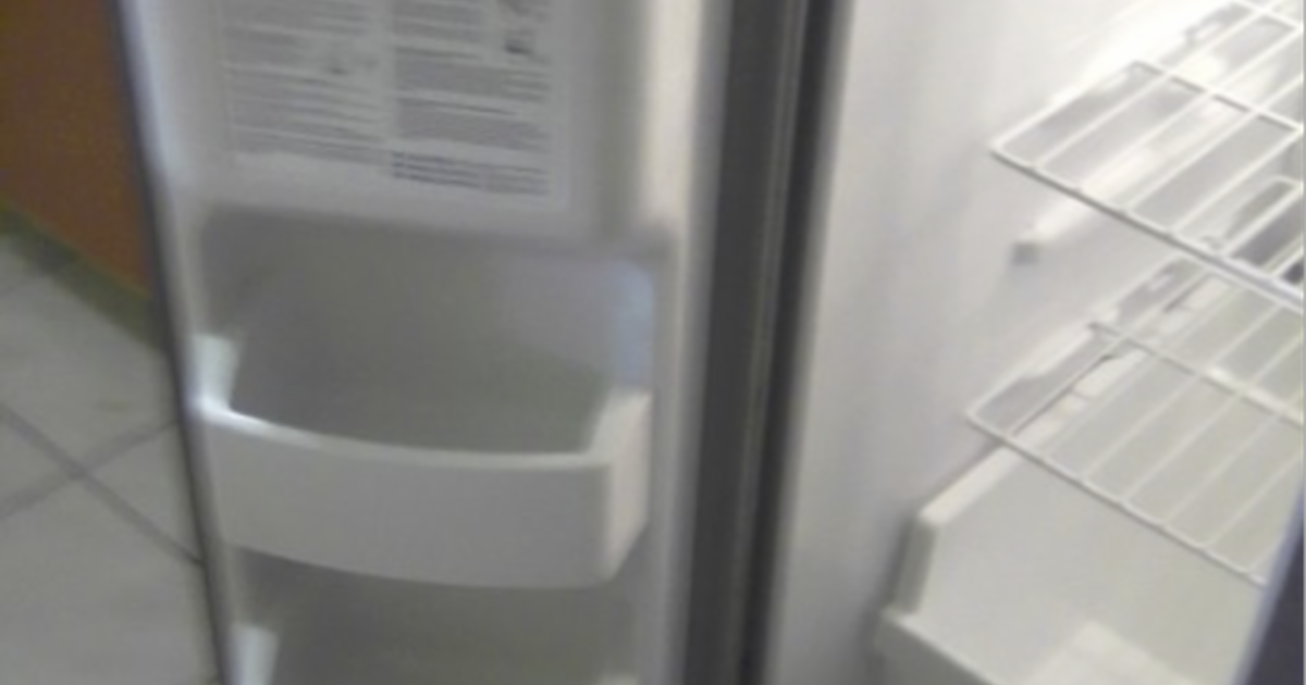 Fridge 150 Ice machine doesn’t want to work if you can fix for 150 in
