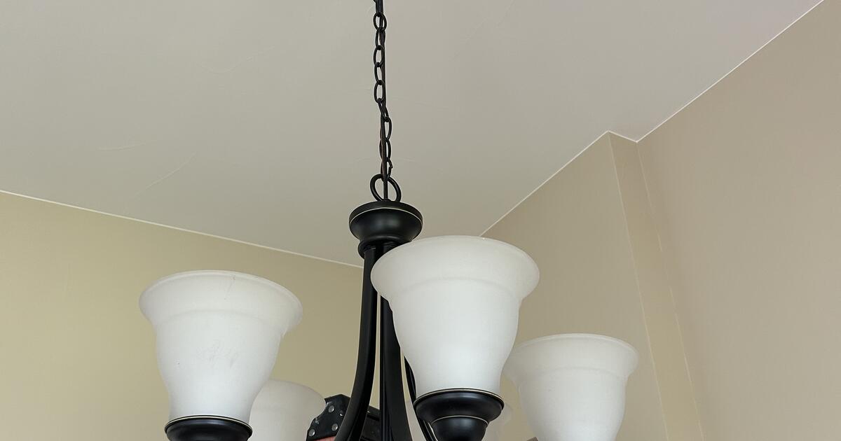 3 Light Fixtures for 3 rooms for 90 in Parker, CO Finds — Nextdoor