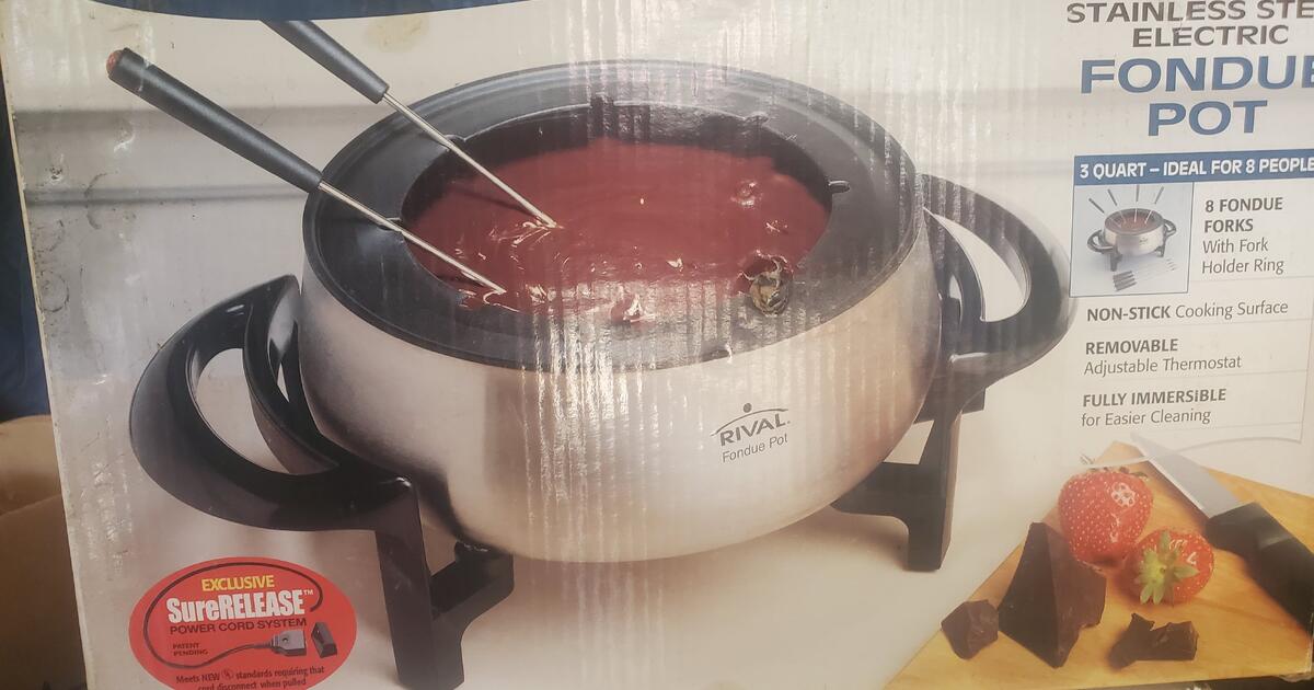 rival fondue pot 3 qt NEW for 10 in Boise, ID For Sale & Free — Nextdoor