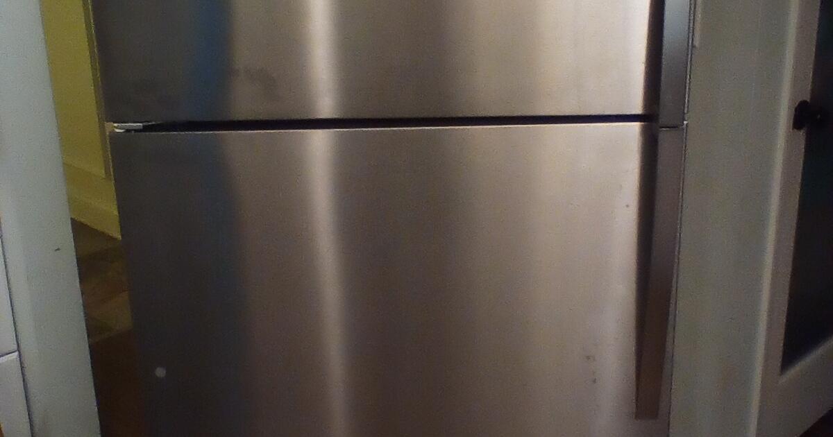 Free working refrigerator for Free in Vero Beach, FL Finds — Nextdoor