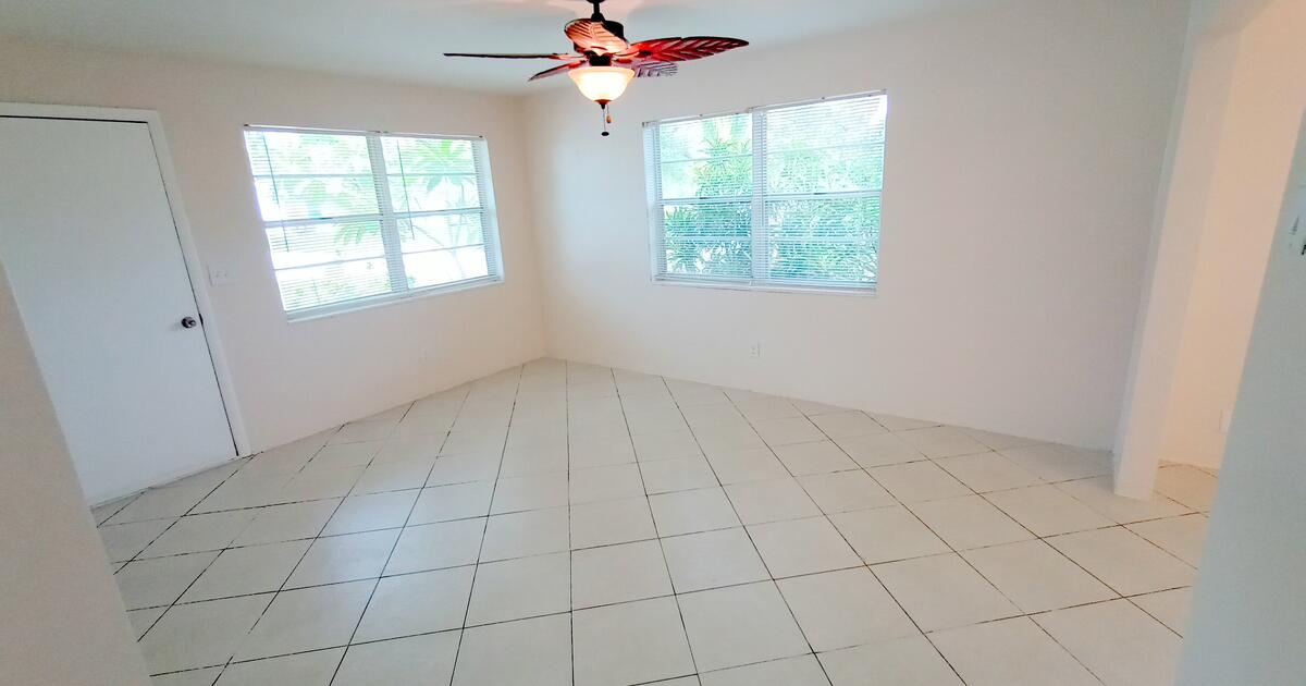 Home for Rent 2/1 Tequesta. 1,044sqft 1,895 a month for 1895 in