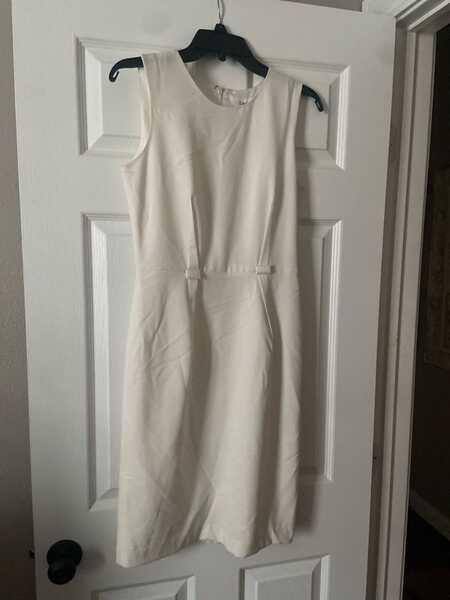 Ivory Calvin Klein Sleeveless Dress For $15 In Katy, TX | For Sale & Free Nextdoor Ivory Calvin Klein Sleeveless Dress For $15 In Katy, TX | For Sale & Free Nextdoor