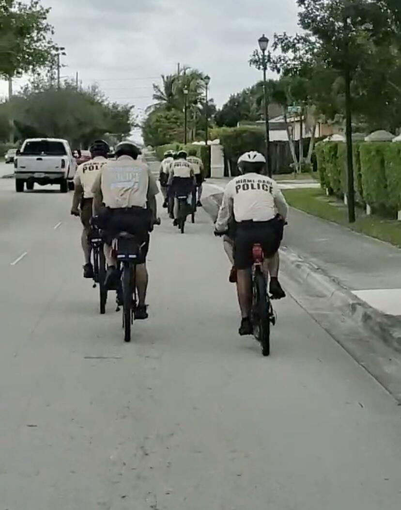 Hammocks Police Officers Neighborhood Resource Unit (MiamiDade Police