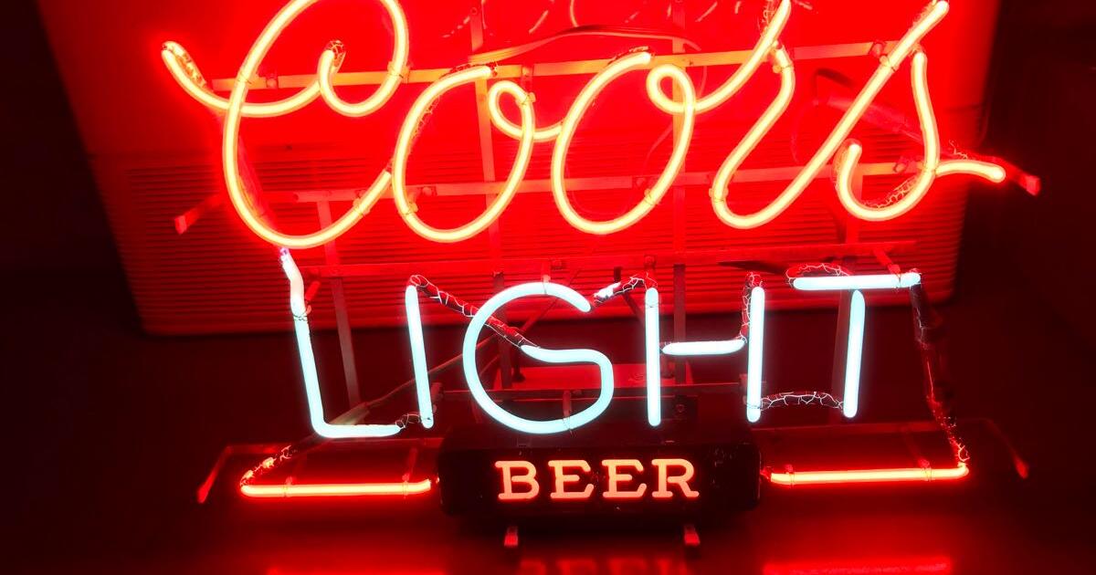Vintage Original Neons Beer signs. for 400 in Surprise, AZ Finds