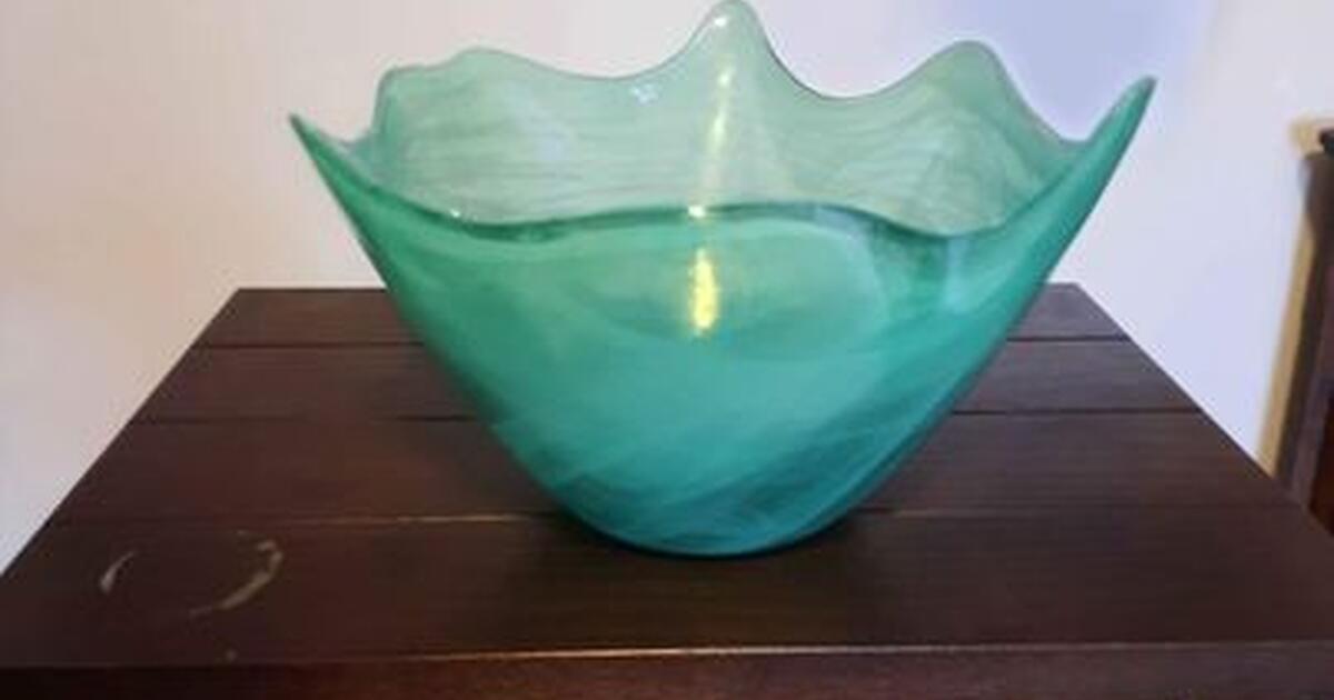 Pier One Imports Art Glass Aqua Turquoise White Swirl Scalloped serving
