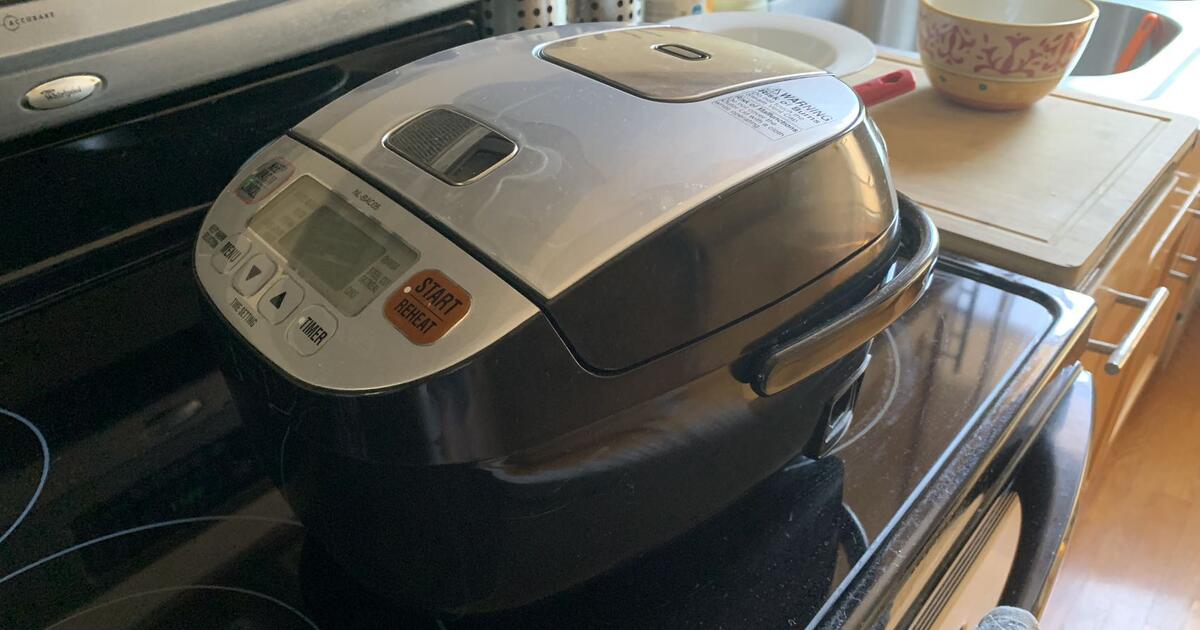 Zojirushi NLBAC05SB Rice Cooker and Warmer for 30 in St. Louis