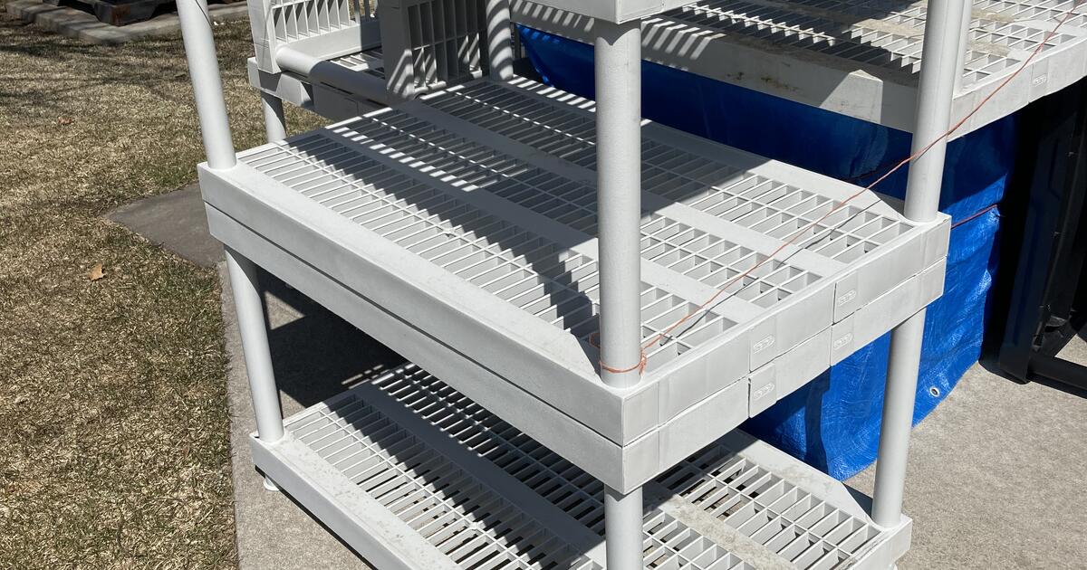 Shelving units for 10 in Plover, WI Finds — Nextdoor