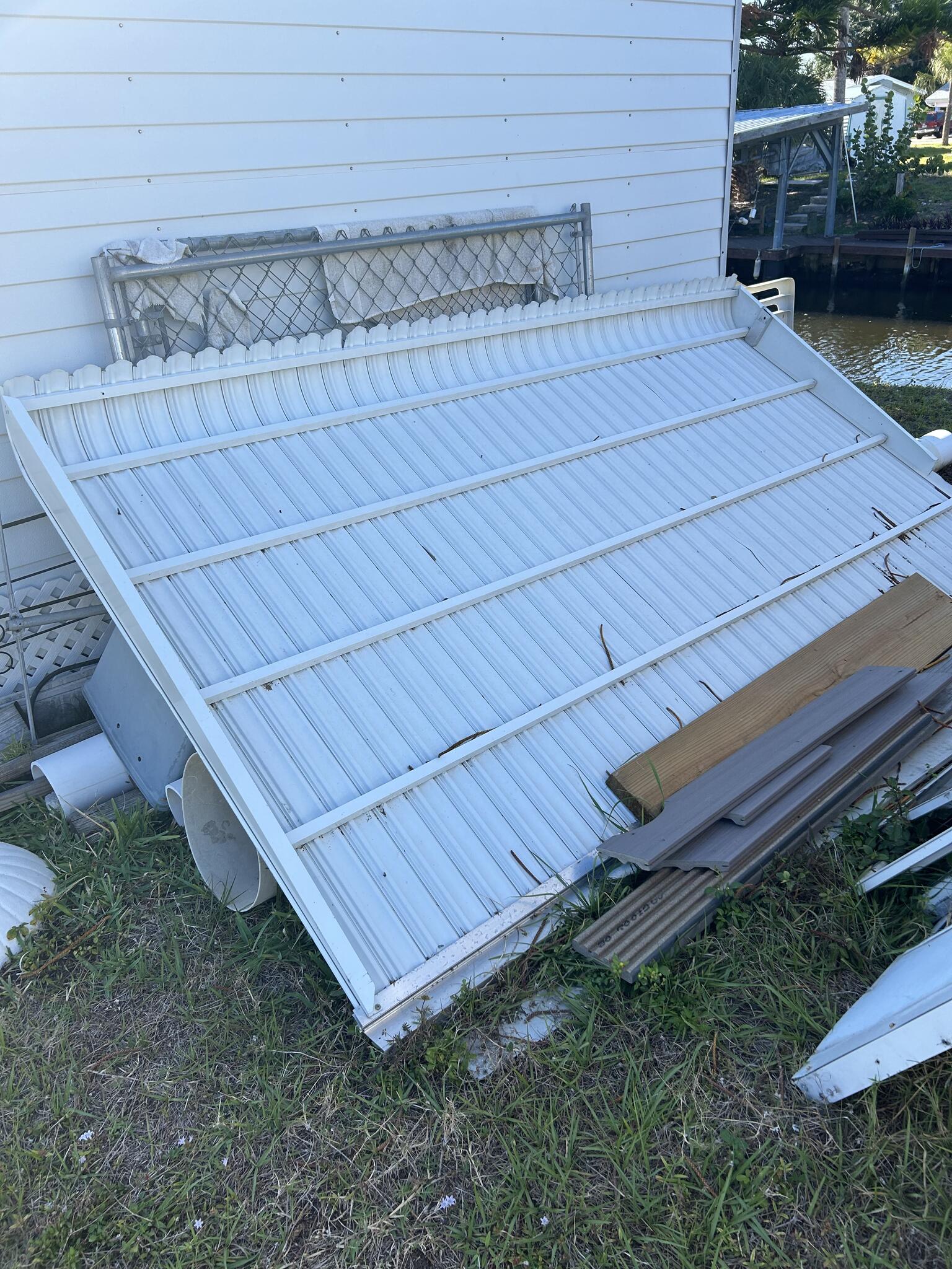 clamshell awning for $30 in Englewood, FL | For Sale & Free — Nextdoor