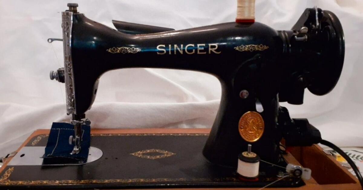 Refurbished Singer 1588 Sewing Machine for 265 in Iron Station, NC