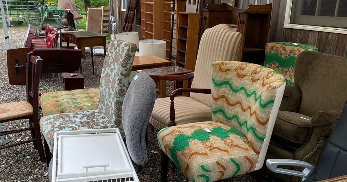 6/4 Unity Farm Sanctuary Yard Sale 17 Unity Lane Sherborn for Free in