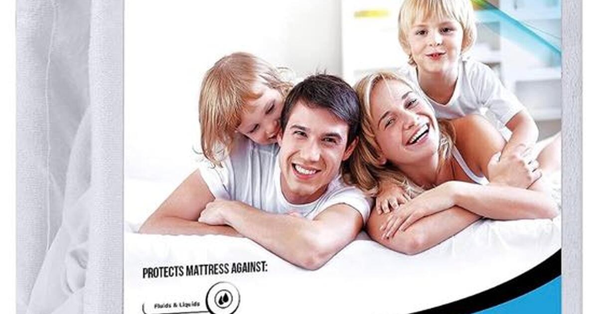 Mattress protector utopia brand for 7 in Livermore, CA For Sale
